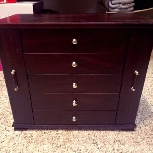 Mahogany Jewelry Storage Box